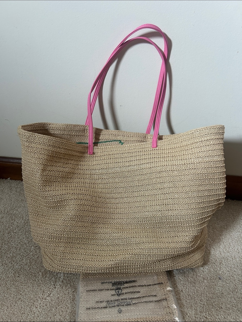 Vera Bradley Straw Tote Bag with Pink Tropical Bird Accent - Picture 6 of 6
